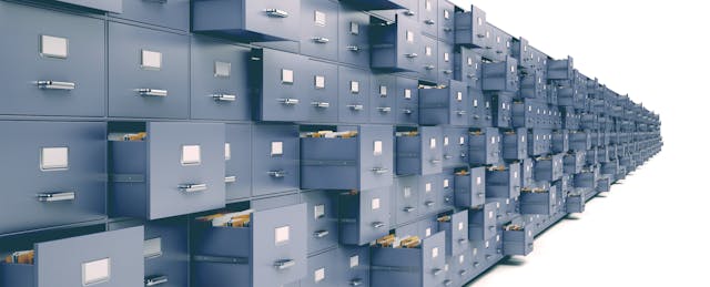 Do We Really Want Academic Permanent Records to Live Forever on Blockchain?  